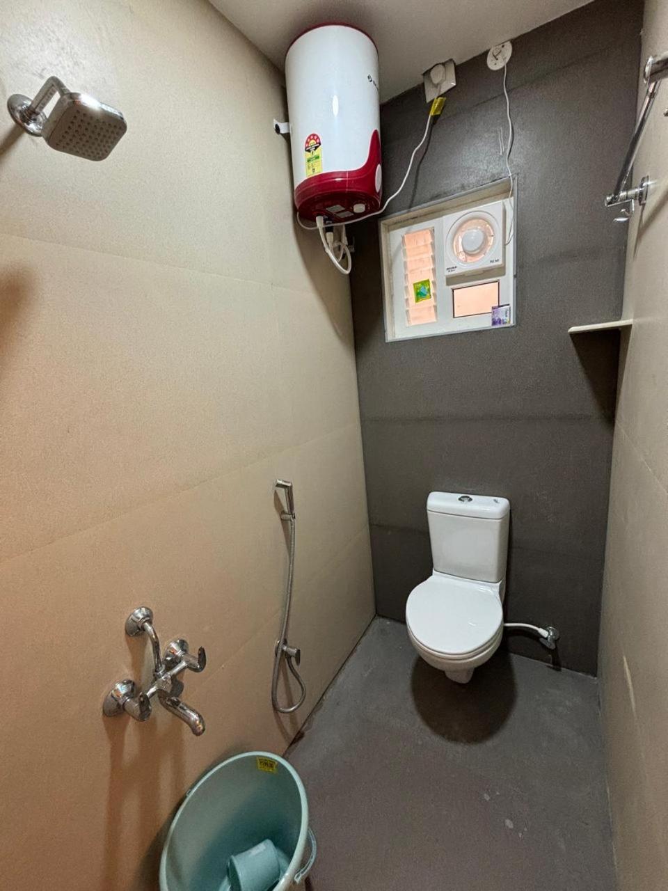 Srirangam Service Apartment Tiruchirappalli Exterior photo